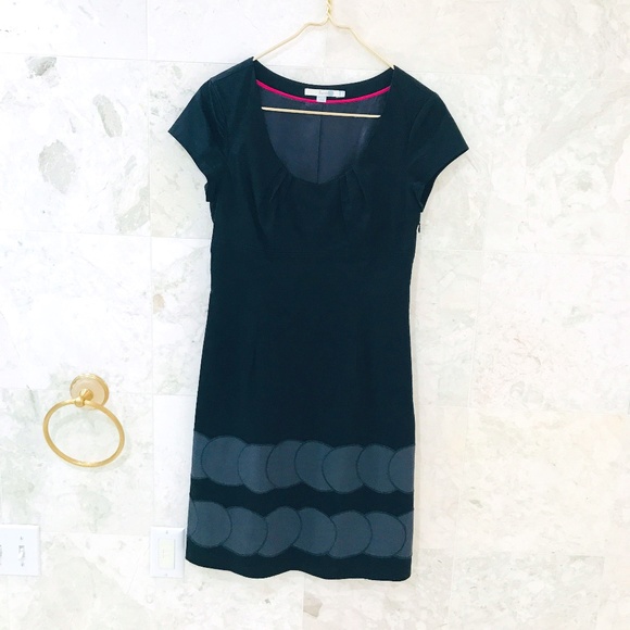 BODEN! {6} Shift Dress Black Cotton Knee Length Cap Sleeve Gray Circles - Picture 2 of 9